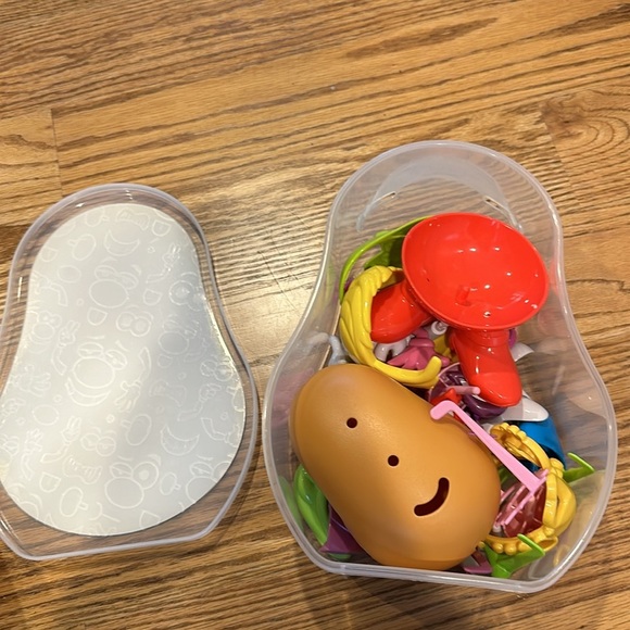 Mrs. Potato Head Set - Picture 2 of 2